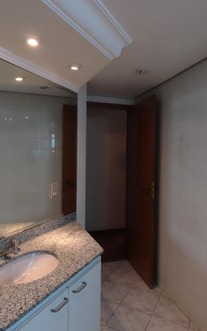 Apartamento à venda com 170m², 4 quartos e 2 vagasBanheiro da Suíte 1