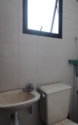 Apartamento à venda com 170m², 4 quartos e 2 vagasBanheiro de serviço