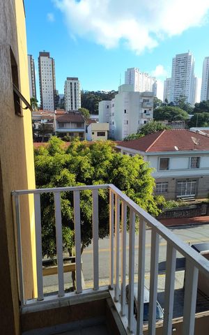 Apartamento à venda com 116m², 2 quartos e 2 vagas Apartamento à venda com 116m², 2 quartos e 2 vagasVaranda
