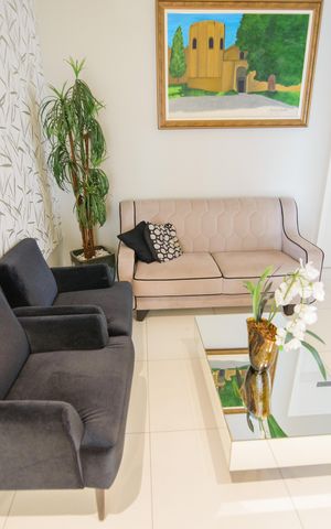 Apartamento para alugar com 76m², 2 quartos e 1 vaga Apartamento para alugar com 76m², 2 quartos e 1 vagaHall de entrada