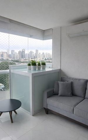 Apartamento à venda com 125m², 3 quartos e 2 vagas Apartamento à venda com 125m², 3 quartos e 2 vagasVaranda gourmet