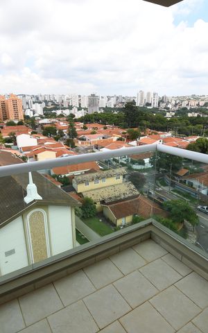 Apartamento à venda com 106m², 2 quartos e 2 vagasSala - Sacada
