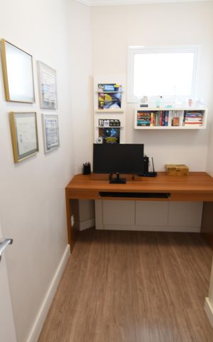 Apartamento à venda com 106m², 2 quartos e 2 vagasEscritório