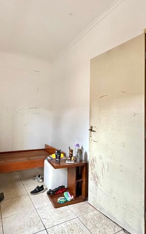 Casa à venda com 185m², 3 quartos e 2 vagas Casa à venda com 185m², 3 quartos e 2 vagasQuarto 2