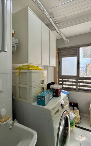 Apartamento à venda com 66m², 2 quartos e 1 vaga Apartamento à venda com 66m², 2 quartos e 1 vagaÁrea de Serviço