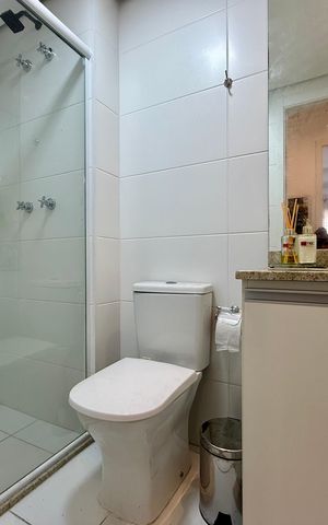 Apartamento à venda com 66m², 2 quartos e 1 vaga Apartamento à venda com 66m², 2 quartos e 1 vagaBanheiro Social