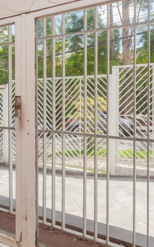 Casa à venda com 300m², 4 quartos e 2 vagasVista da Sala