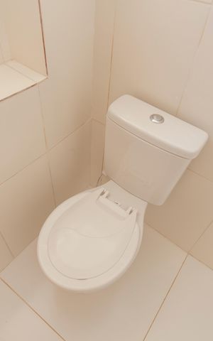 Casa à venda com 300m², 4 quartos e 2 vagasBanheiro da Suíte 2