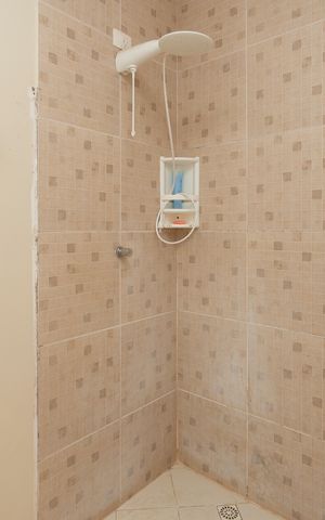 Casa à venda com 300m², 4 quartos e 2 vagasBanheiro da Suíte 4