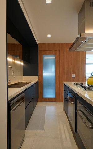 Apartamento à venda com 147m², 2 quartos e 2 vagasCozinha