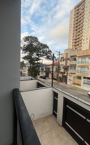 Casa à venda com 195m², 3 quartos e 4 vagas Casa à venda com 195m², 3 quartos e 4 vagasSuíte Varanda