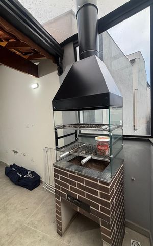 Casa à venda com 195m², 3 quartos e 4 vagas Casa à venda com 195m², 3 quartos e 4 vagasCobertura