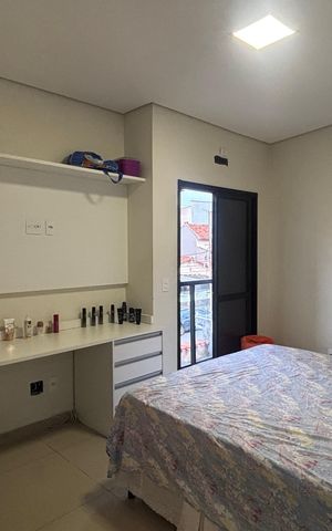 Casa à venda com 195m², 3 quartos e 4 vagas Casa à venda com 195m², 3 quartos e 4 vagasSuíte