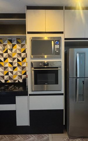 Casa à venda com 195m², 3 quartos e 4 vagas Casa à venda com 195m², 3 quartos e 4 vagasCozinha