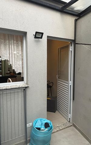 Casa à venda com 195m², 3 quartos e 4 vagas Casa à venda com 195m², 3 quartos e 4 vagasÁrea de Serviço