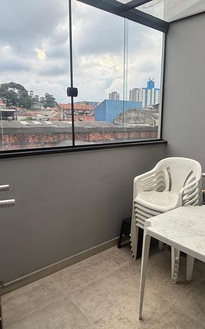 Casa à venda com 195m², 3 quartos e 4 vagas Casa à venda com 195m², 3 quartos e 4 vagasCobertura