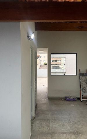 Casa à venda com 195m², 3 quartos e 4 vagas Casa à venda com 195m², 3 quartos e 4 vagasCobertura