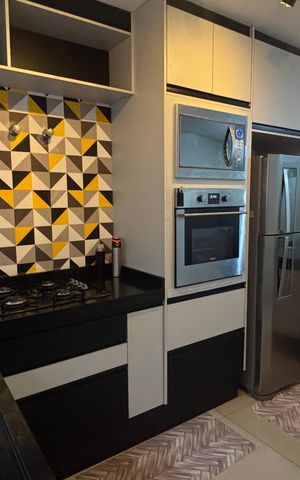 Casa à venda com 195m², 3 quartos e 4 vagas Casa à venda com 195m², 3 quartos e 4 vagasCozinha