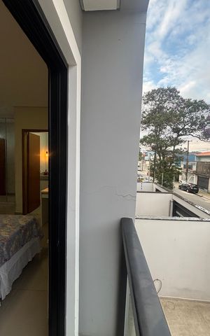 Casa à venda com 195m², 3 quartos e 4 vagas Casa à venda com 195m², 3 quartos e 4 vagasSuíte Varanda