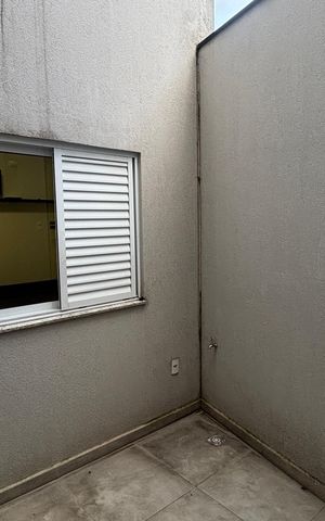 Casa à venda com 195m², 3 quartos e 4 vagas Casa à venda com 195m², 3 quartos e 4 vagasJardim de Inverno
