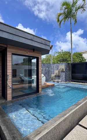 Casa à venda com 383m², 4 quartos e 2 vagas Casa à venda com 383m², 4 quartos e 2 vagasÁrea externa