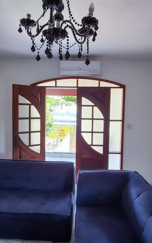 Casa para alugar com 90m², 2 quartos e 2 vagasSala