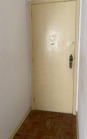 Apartamento à venda com 150m², 3 quartos e sem vaga Apartamento à venda com 150m², 3 quartos e sem vagaSala
