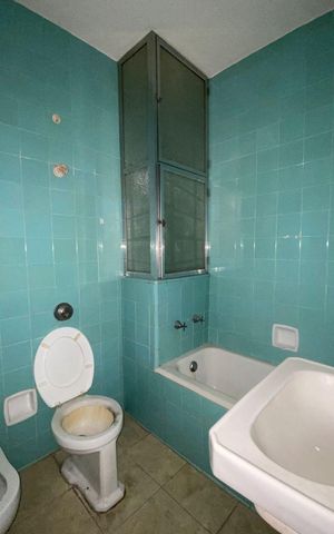 Apartamento à venda com 150m², 3 quartos e sem vaga Apartamento à venda com 150m², 3 quartos e sem vagaBanheiro