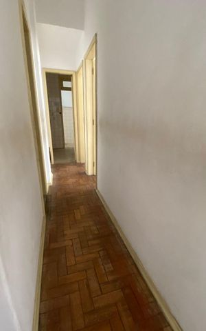 Apartamento à venda com 150m², 3 quartos e sem vaga Apartamento à venda com 150m², 3 quartos e sem vagaCorredor