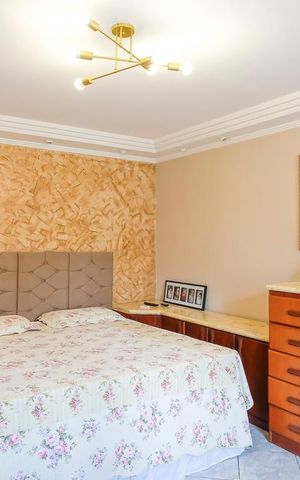 Casa à venda com 210m², 4 quartos e 2 vagasQuarto 1