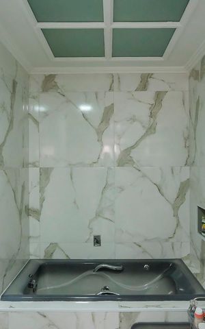 Casa à venda com 210m², 4 quartos e 2 vagasBanheiro