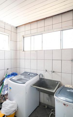 Casa à venda com 210m², 4 quartos e 2 vagasÁrea de serviço