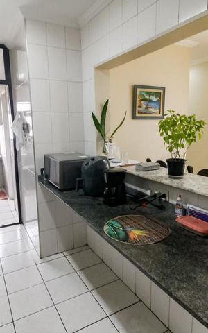 Apartamento à venda com 89m², 3 quartos e 2 vagas Apartamento à venda com 89m², 3 quartos e 2 vagasCozinha - Armários