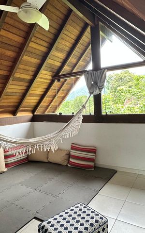 Casa à venda com 300m², 5 quartos e 2 vagasSala íntima 