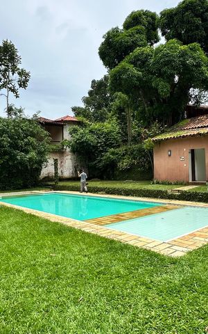 Casa à venda com 300m², 5 quartos e 2 vagasÁrea comum - Piscina