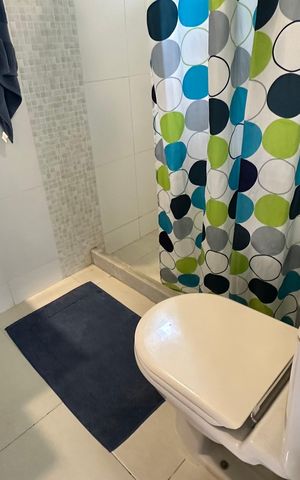 Casa à venda com 300m², 5 quartos e 2 vagasBanheiro quarto 3