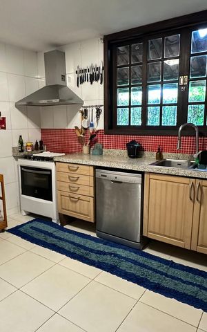 Casa à venda com 300m², 5 quartos e 2 vagasCopa
