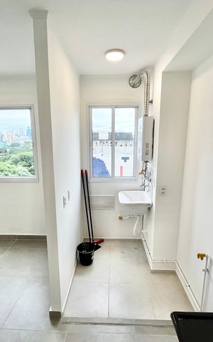 Apartamento à venda com 40m², 2 quartos e sem vaga Apartamento à venda com 40m², 2 quartos e sem vagaCozinha e Área de Serviço