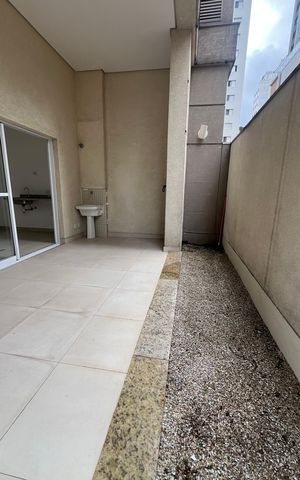 Apartamento à venda com 69m², 1 quarto e 1 vaga Apartamento à venda com 69m², 1 quarto e 1 vagaVaranda Studio