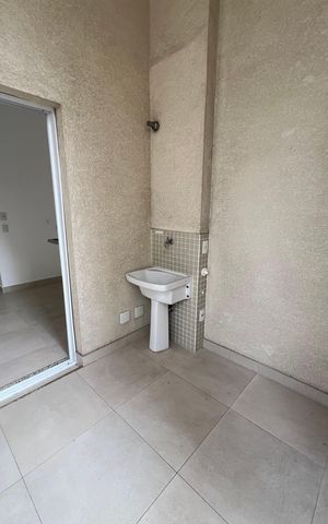 Apartamento à venda com 69m², 1 quarto e 1 vaga Apartamento à venda com 69m², 1 quarto e 1 vagaVaranda Studio
