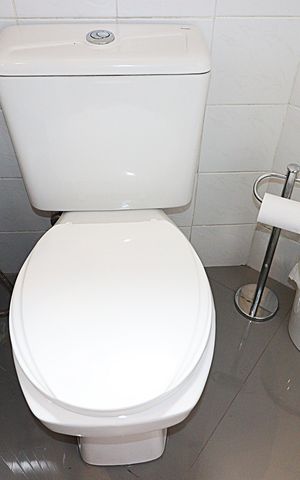 Apartamento à venda com 150m², 3 quartos e 2 vagasBanheiro da Suíte 2