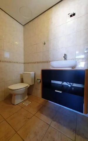 Apartamento para alugar com 91m², 2 quartos e 1 vaga Apartamento para alugar com 91m², 2 quartos e 1 vagaBanheiro 2