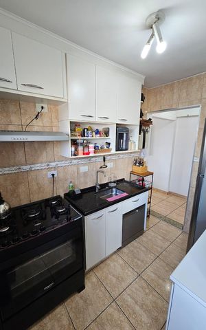 Apartamento à venda com 56m², 2 quartos e 1 vaga Apartamento à venda com 56m², 2 quartos e 1 vagaCozinha
