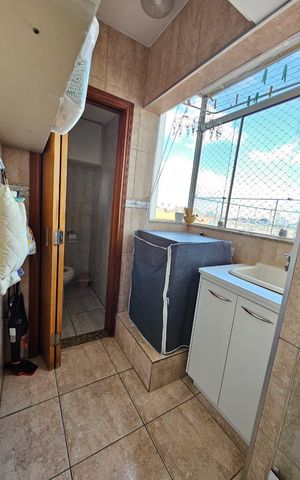 Apartamento à venda com 56m², 2 quartos e 1 vaga Apartamento à venda com 56m², 2 quartos e 1 vagaÁrea de serviço