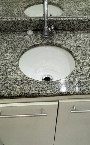 Apartamento à venda com 50m², 2 quartos e 1 vagaBanheiro
