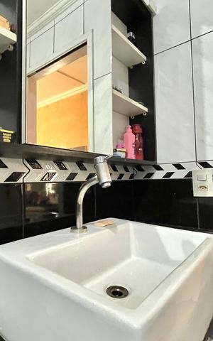 Casa para alugar com 150m², 3 quartos e 2 vagas Casa para alugar com 150m², 3 quartos e 2 vagasBanheiro da Suíte
