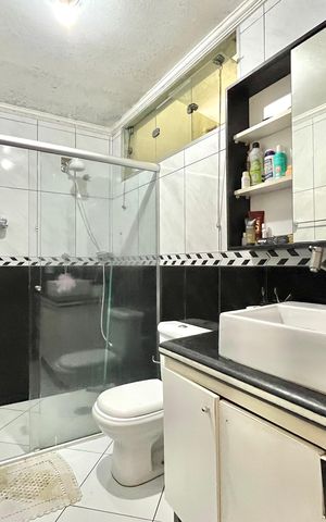 Casa para alugar com 150m², 3 quartos e 2 vagas Casa para alugar com 150m², 3 quartos e 2 vagasBanheiro da Suíte