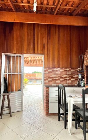 Casa para alugar com 150m², 3 quartos e 2 vagas Casa para alugar com 150m², 3 quartos e 2 vagasChurrasqueira