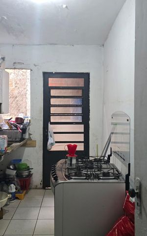 Casa à venda com 130m², 5 quartos e 1 vaga Casa à venda com 130m², 5 quartos e 1 vagaCozinha/ Casa 02