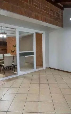 Casa para alugar com 350m², 5 quartos e 5 vagas Casa para alugar com 350m², 5 quartos e 5 vagasÁrea Comum